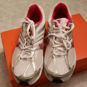 Nike Womens Air Alaris II New Running shoe